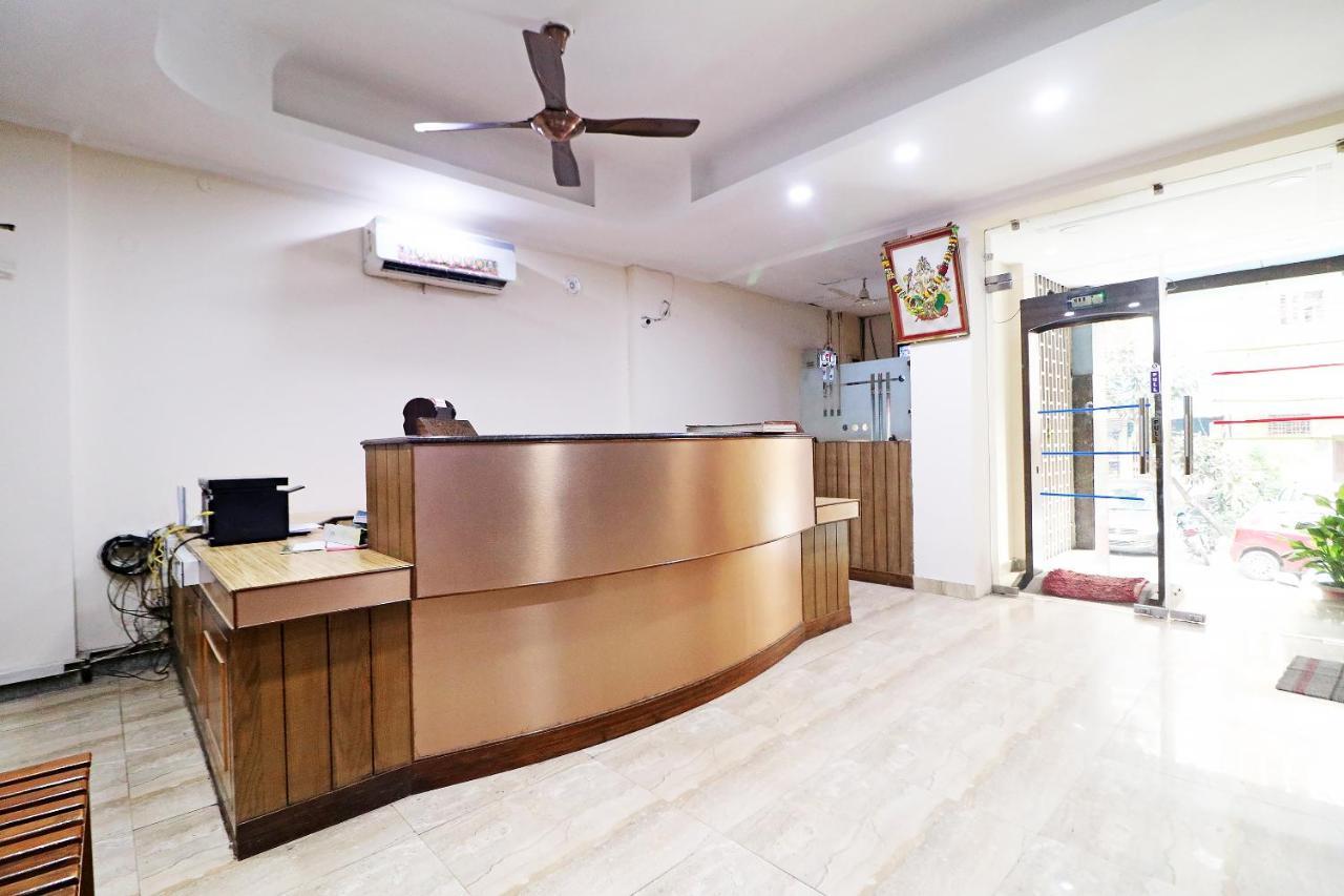 Hotel Westend Holiday Home 5 Mint From Nizamuddin Railway Station ニューデリー エクステリア 写真